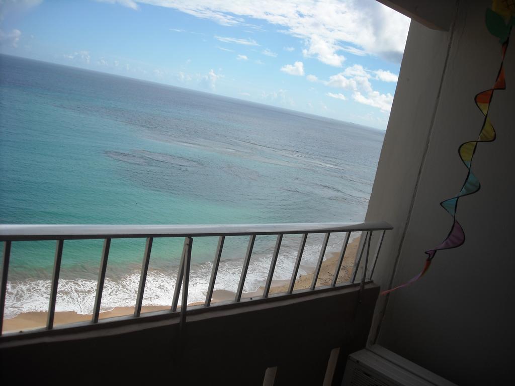 Ocean Front Apartment 루키요 외부 사진